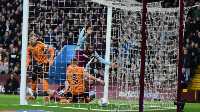 Albert Adomah scores