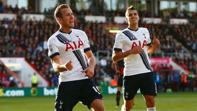 Harry Kane celebrates