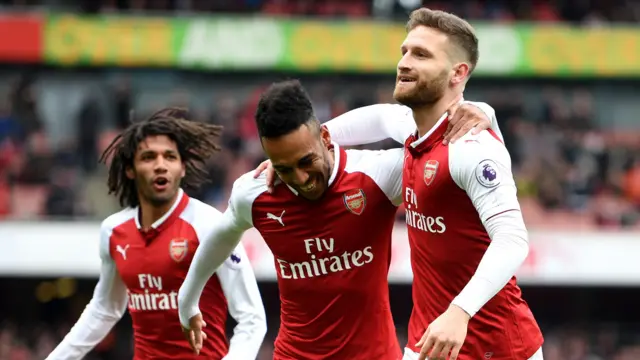 Shkodran Mustafi of Arsenal celebrates