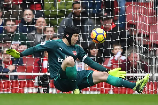 Petr Cech makes a save