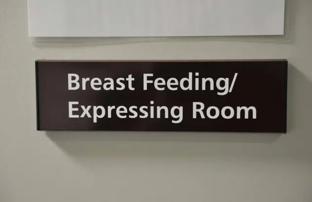 Breastfeeding sign