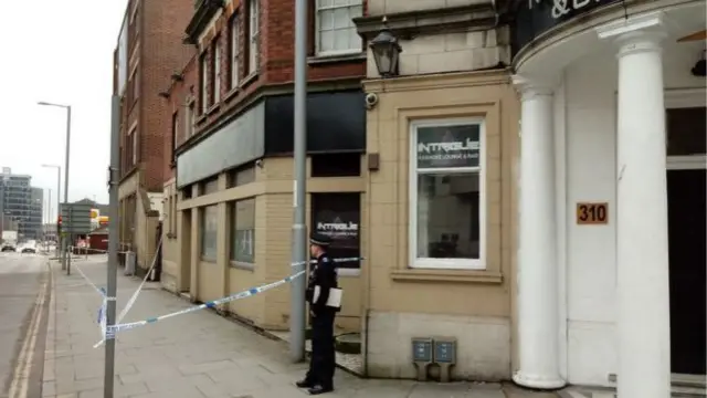 Police cordon on Huntingdon Street