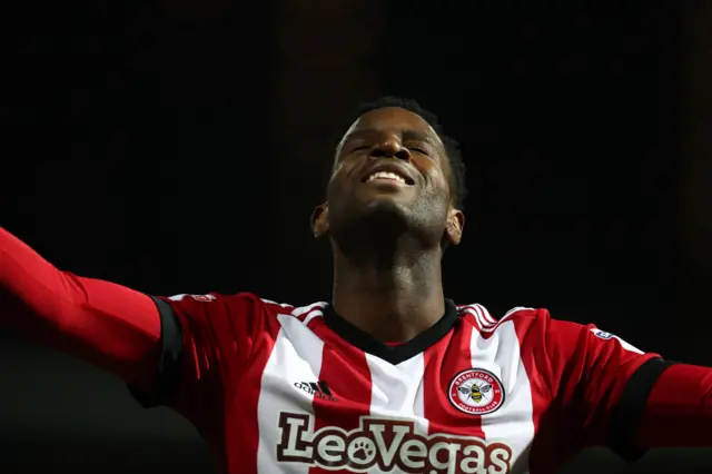 Brentford have frustratingly failed to beat another top 10 side and Florian Jozefzoon shows his disappointment