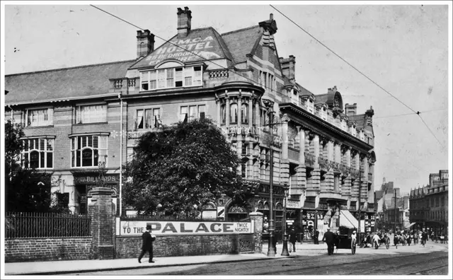 The Y building in 1900