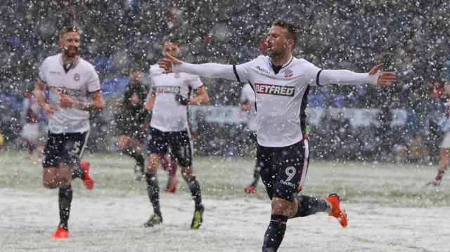 Adam Le Fondre celebrates