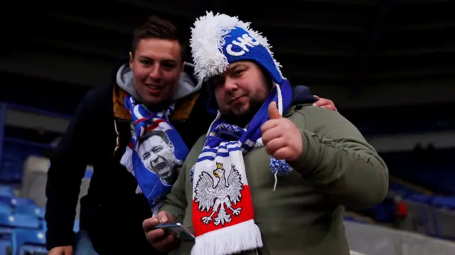 Fan with Chelsea scarve