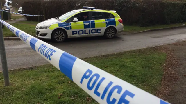 Police cordon at Burbage Common