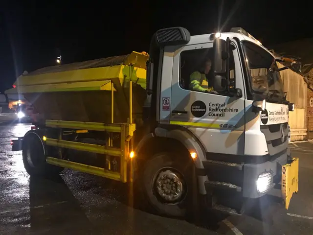 Gritter lorry