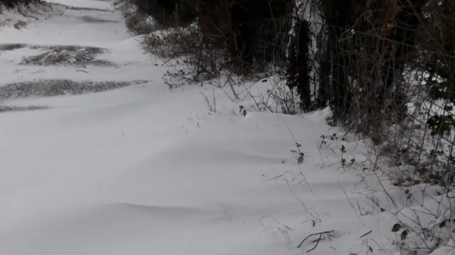 Snowdrifts on Worcestershire road