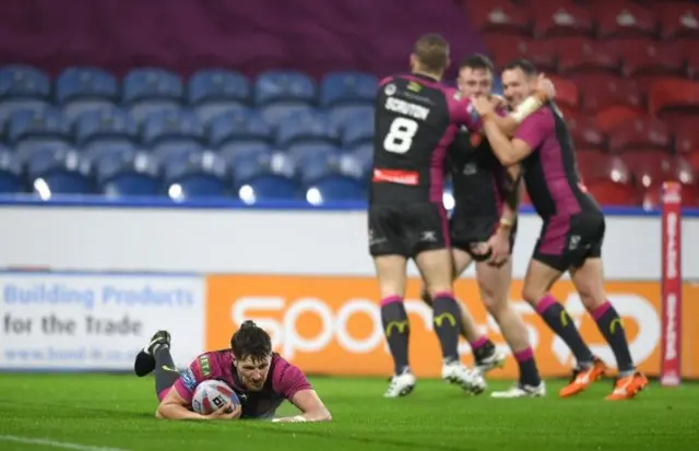 Ryan Shaw of Hull KR scores a second half try during the Betfred Super League match between Huddersfield Giants and Hull Kingston Rovers