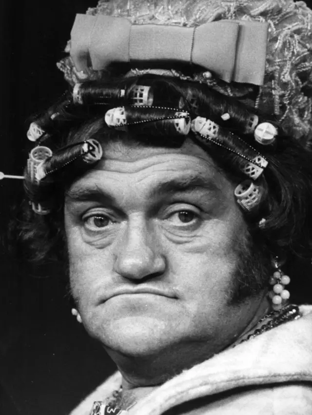 Les Dawson