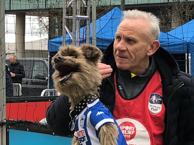 Peter Reid with Hacker T Dog