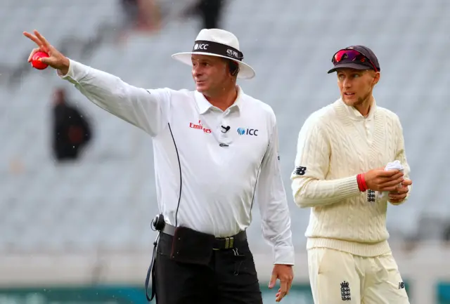 Paul Reiffel and Joe Root