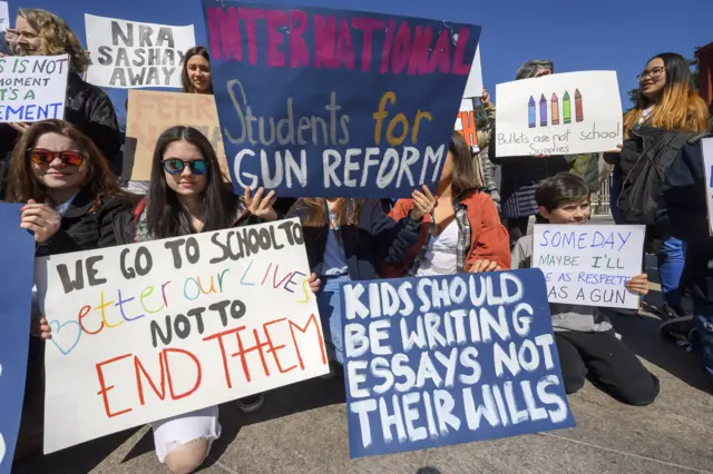 Protesters in Geneva call for stricter US gun control