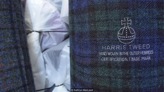 Harris Tweed symbol