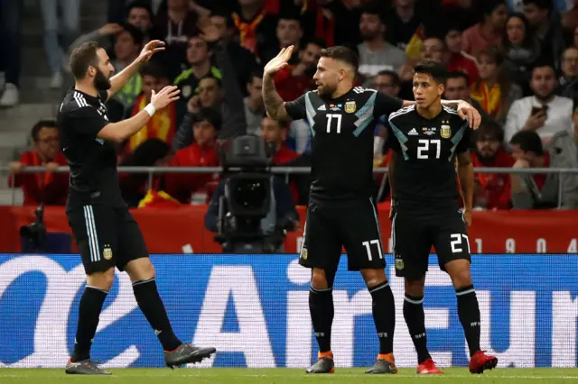 Otamendi celebrates his goal for Argentina against Spain