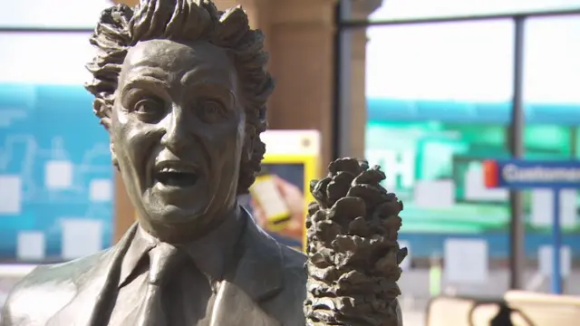 Sir Ken Dodd statue