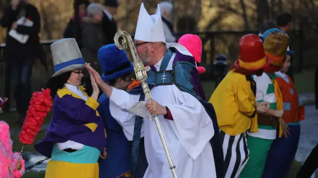 Diddy Men at Sir Ken Dodd's funeral