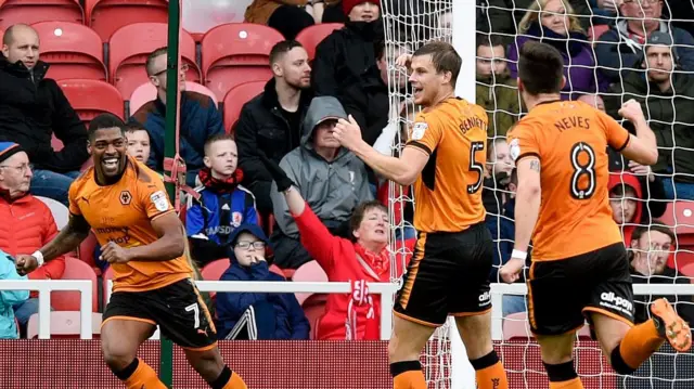 Ivan Cavaleiro scores for Wolves