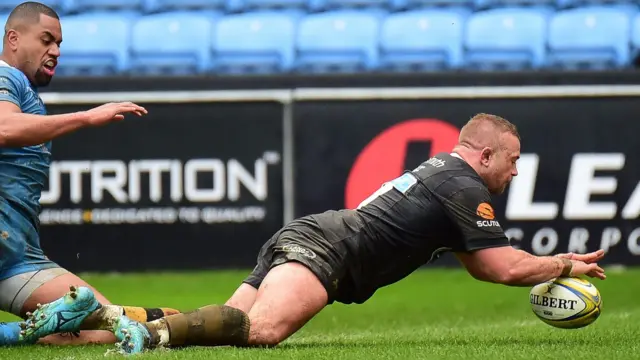 Tom Cruse scores for Wasps