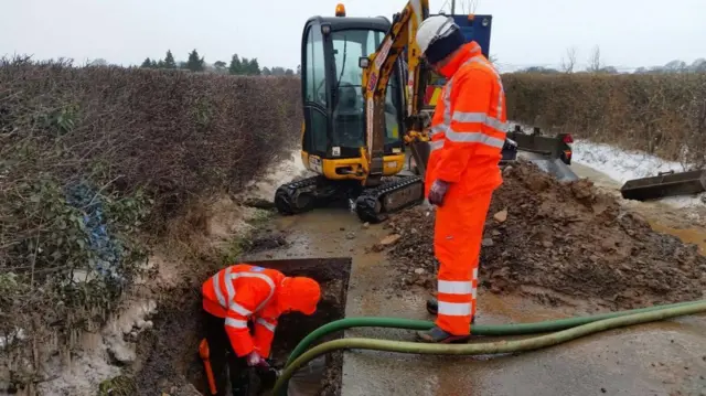 Severn Trent engineers