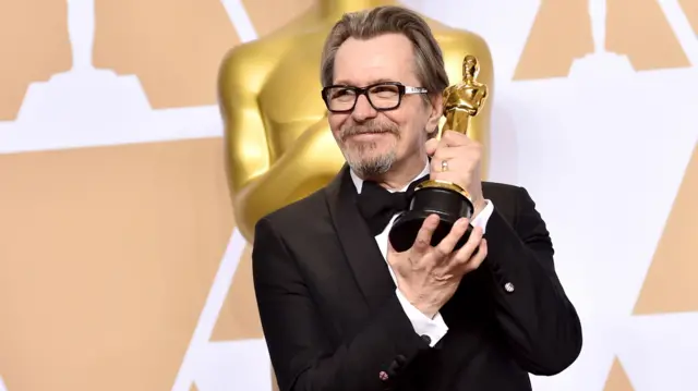 Gary Oldman