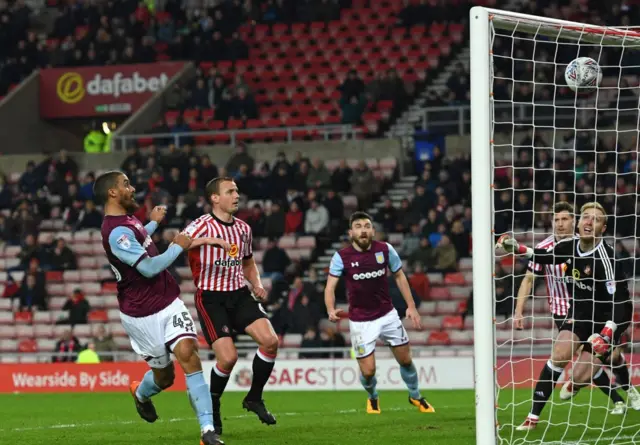 Lewis Grabban goal