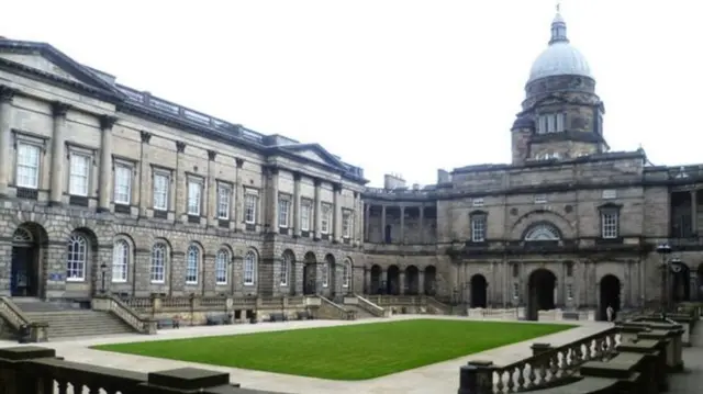 Edinburgh uni