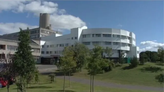 Audit Scotland said NHS Tayside had continued to experience "significant financial issues"