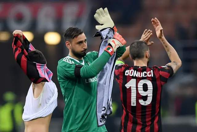 AC Milan players at the end of the game