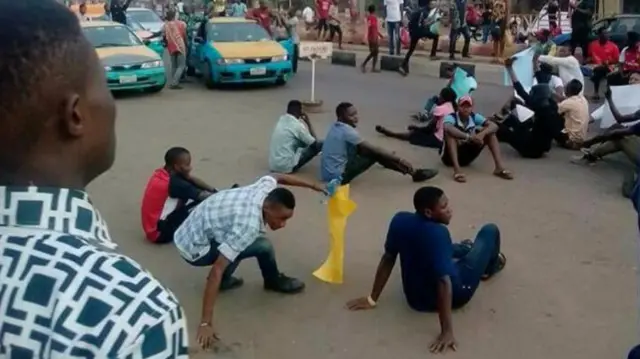 Akure students protesting