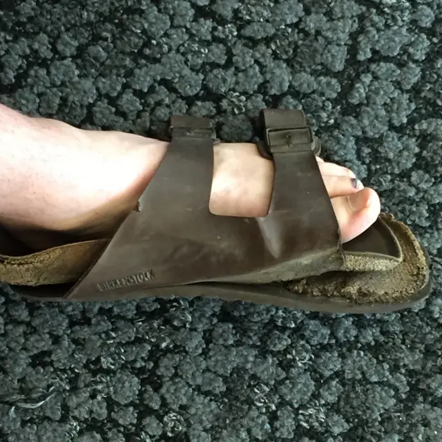 Sandal