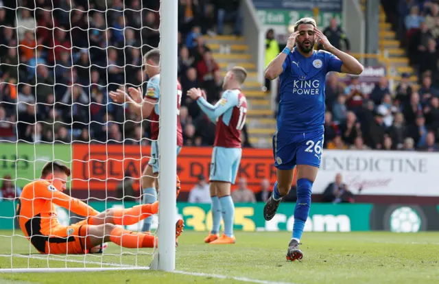 Riyad Mahrez missed chance