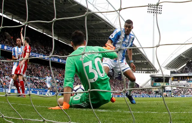 Huddersfield miss another chance against Watford