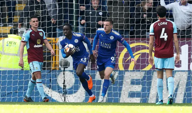 Jamie Vardy celebrates