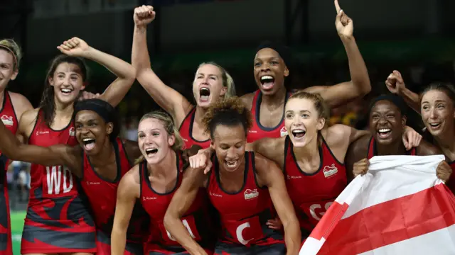 England netball win Commonwealth gold