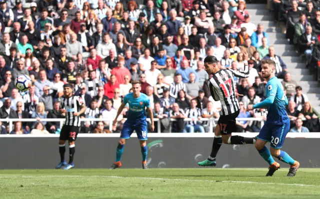 Ayoze Perez goal