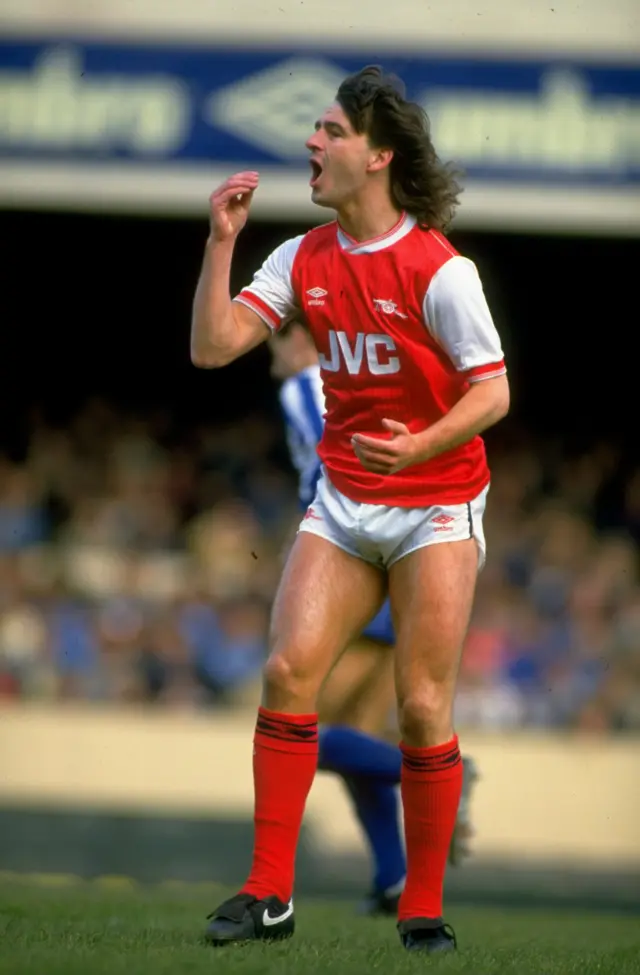 Charlie Nicholas