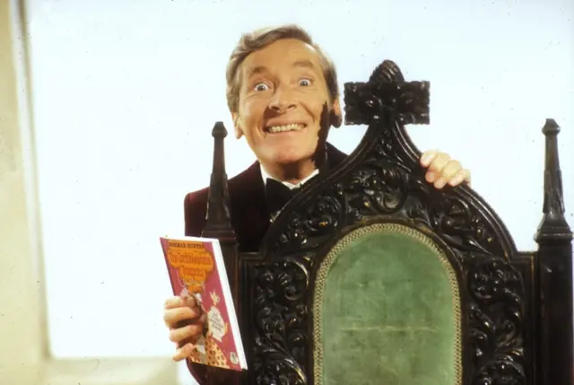 Kenneth Williams