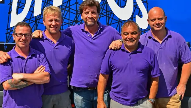 Nick Knowles and the DIY SOS team