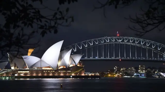 Sydney Harbour Bridge