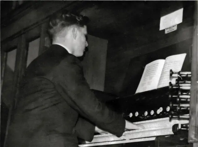 Brian Dungate playing the piano