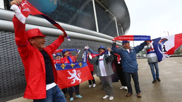 Lyon fans