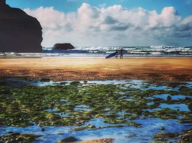 Mawgan Porth beach