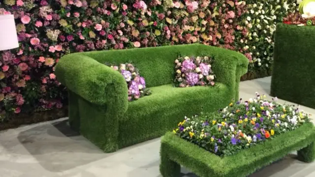 Flower show sofa