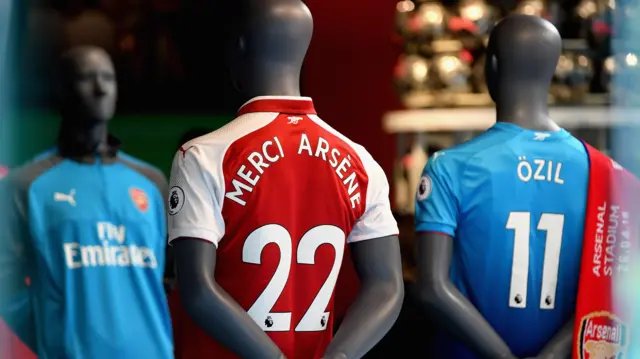 Arsene Wenger shirt