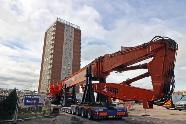 Crane arrives on site