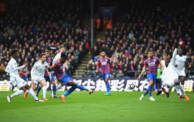 Wilfried Zaha goal