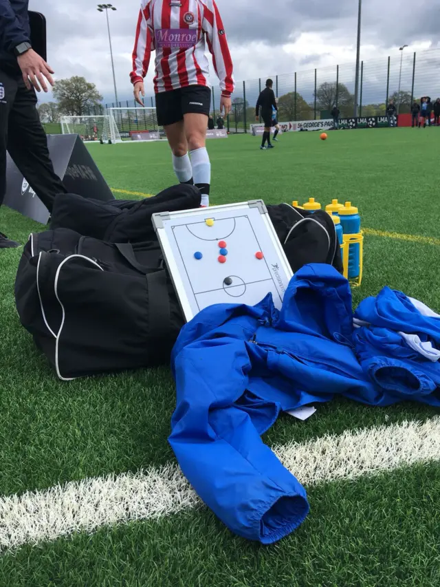 Formation board at FA People's Cup