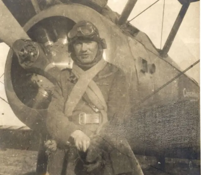 Pilot Sydney Gillatt